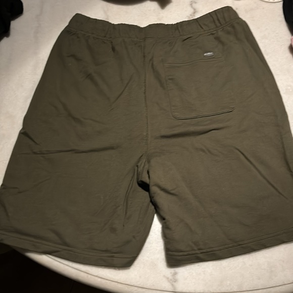 Eddie Bauer Sweatshort Bundle - Picture 6 of 7
